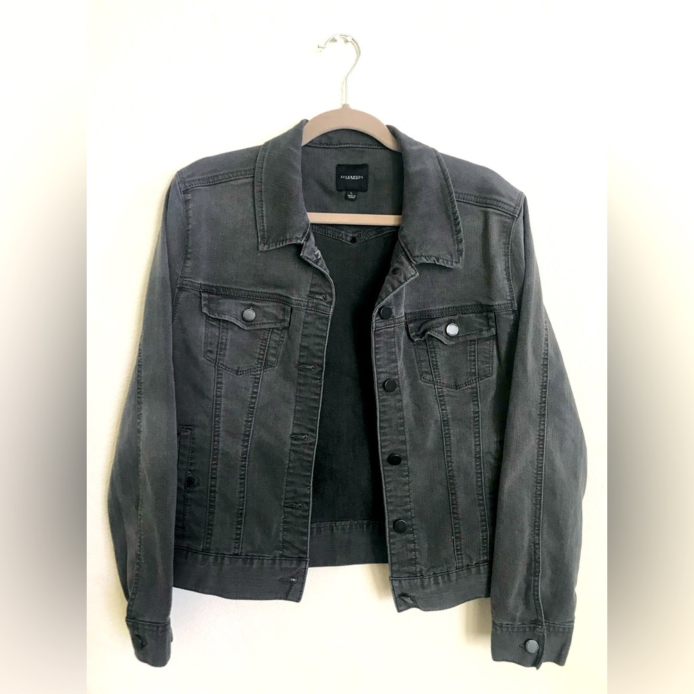 Gray Liverpool Jean Jacket (size L)